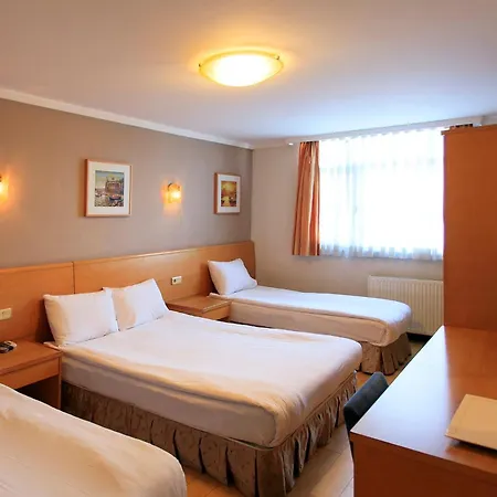 伊斯坦布尔洲际酒店 酒店 2*