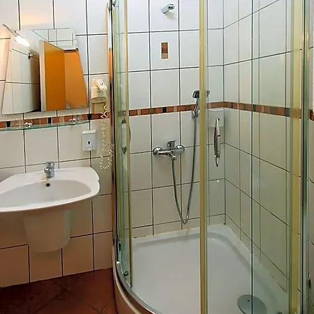 Inter Hotel 2*